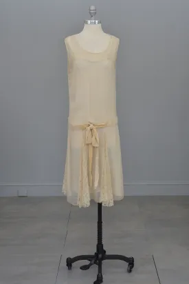 1920s Cream Chiffon Lace and Velvet Flapper Dress