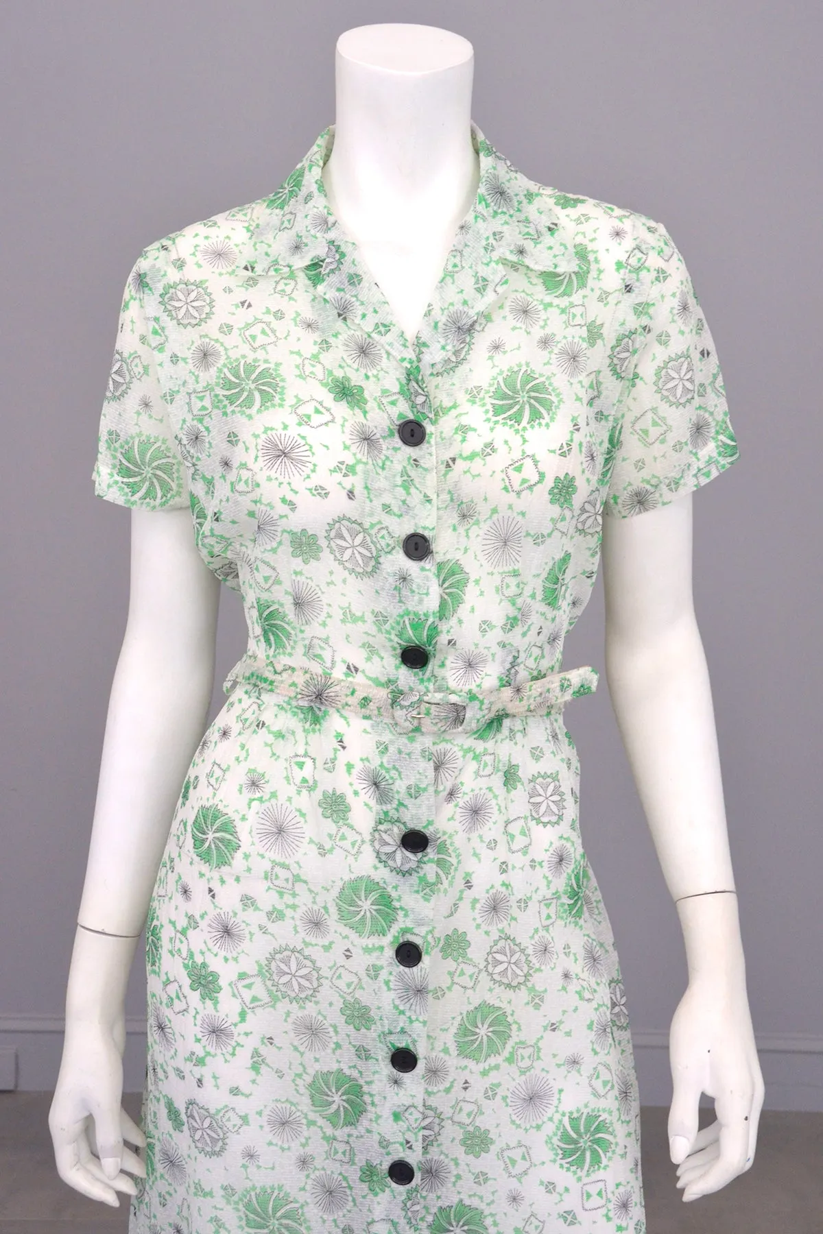 1940s White Sheer 'Seersucker' Spider Web Atomic Print Dress | 1940s Dress