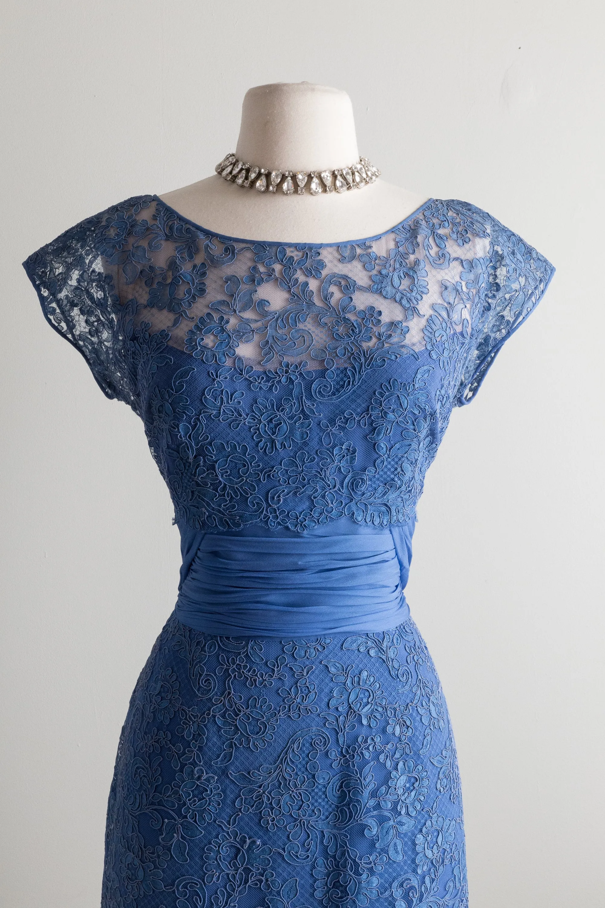 1950's Fine French Lace Cocktail Dress in Cobalt Blue By Gothe' / Waist 28