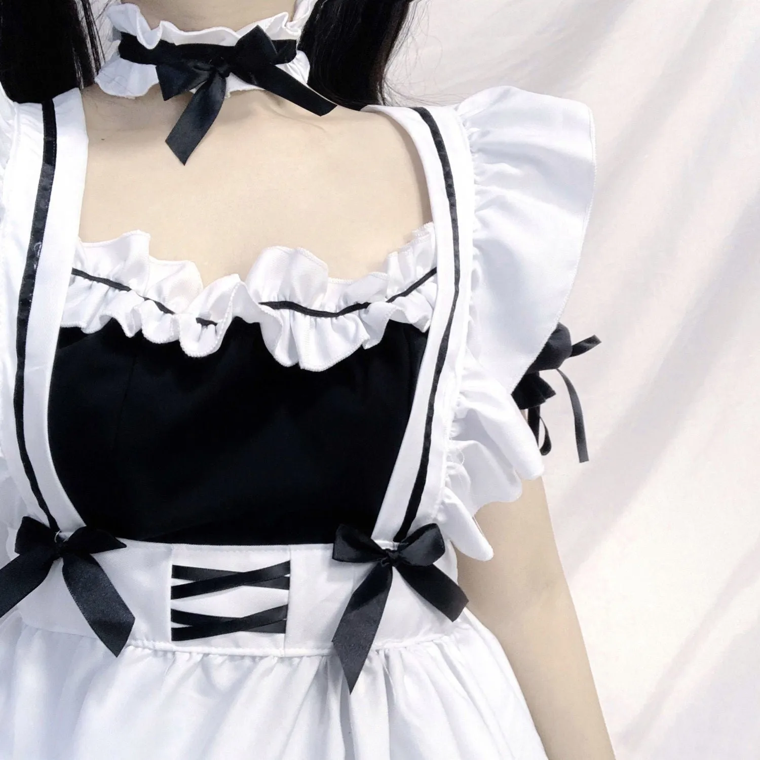 Cheap Frilly Lockable Maid Anime Cosplay Dress Costume