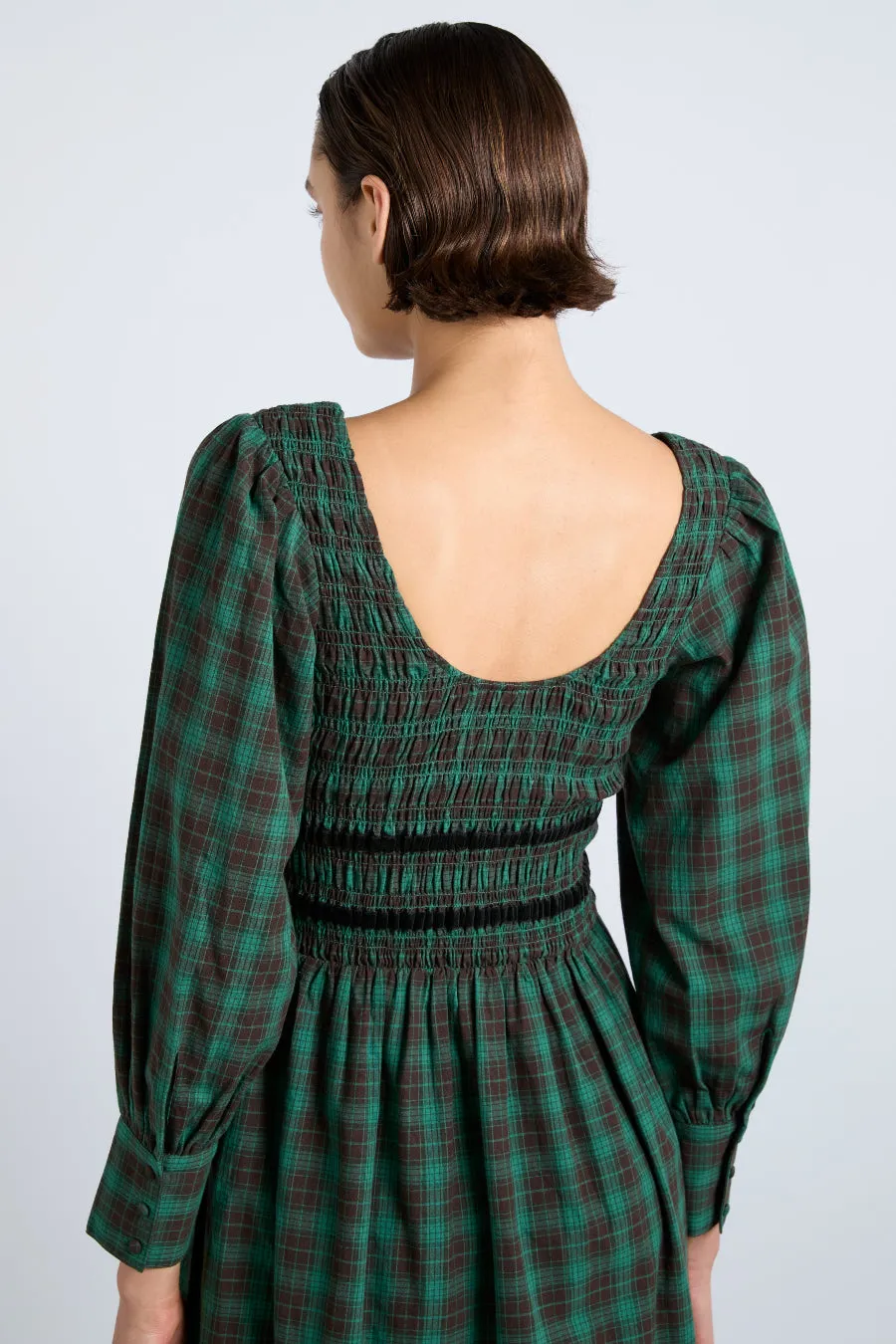 elle shirred midi dress - green check