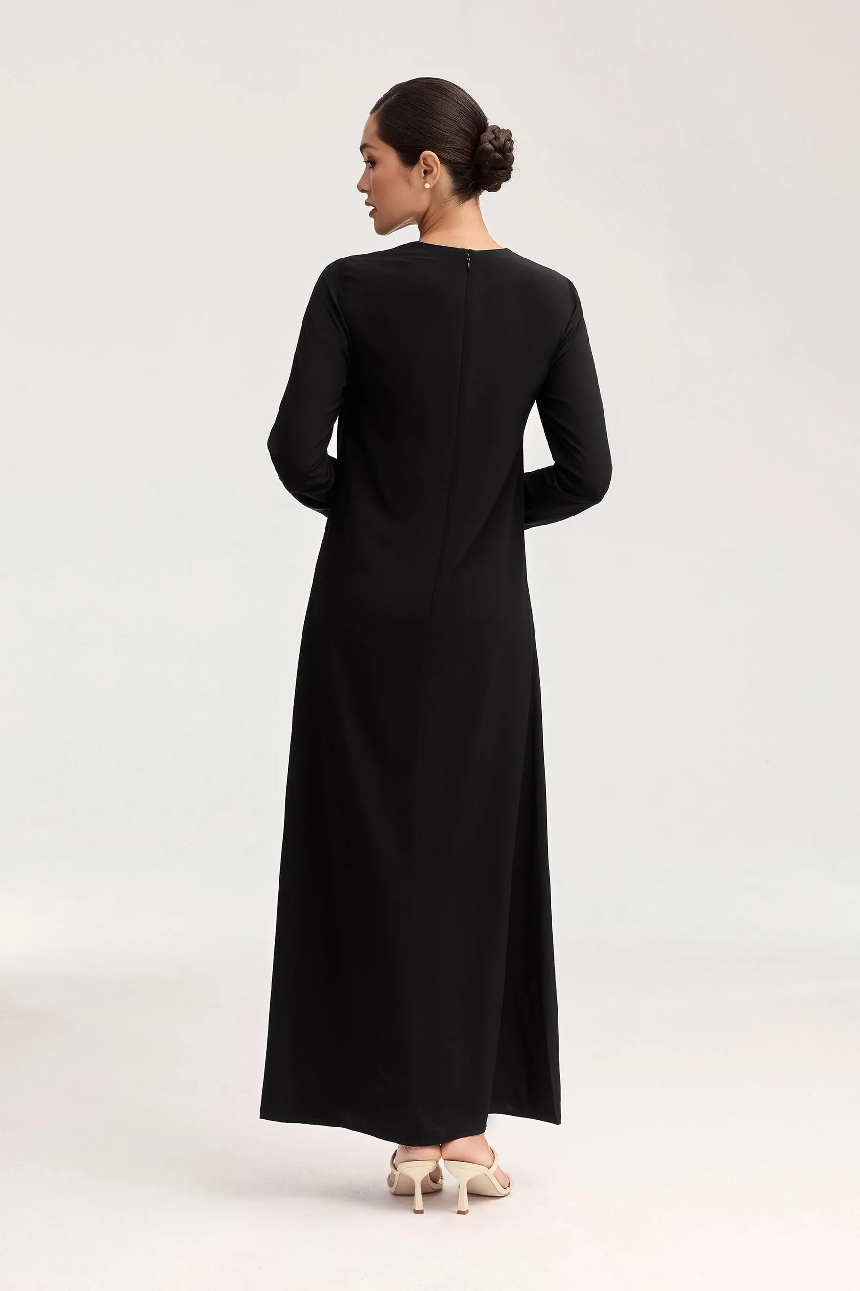 Estee Viscose Maxi Dress - Black