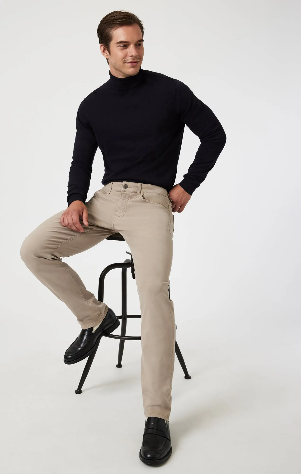 MARCUS SLIM STRAIGHT LEG IN LATTE LUXE TWILL