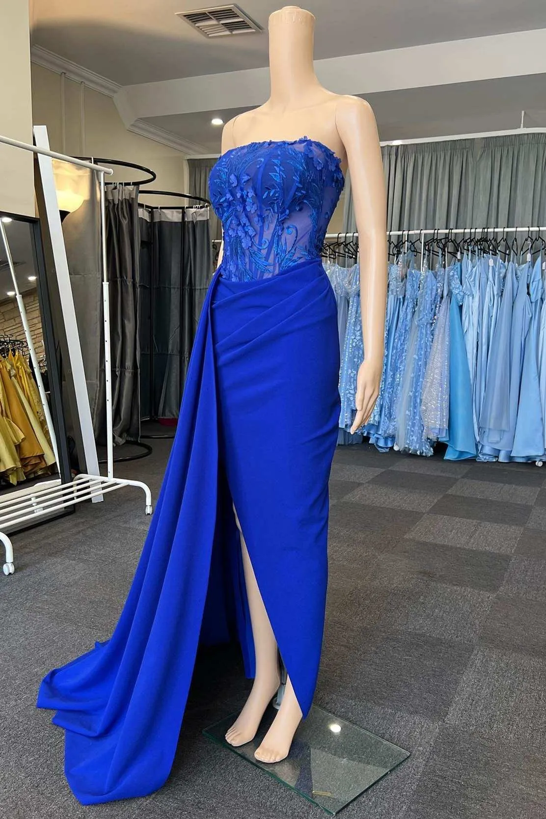 Royal Blue Appliques Strapless Long Formal Gown with Attached Train